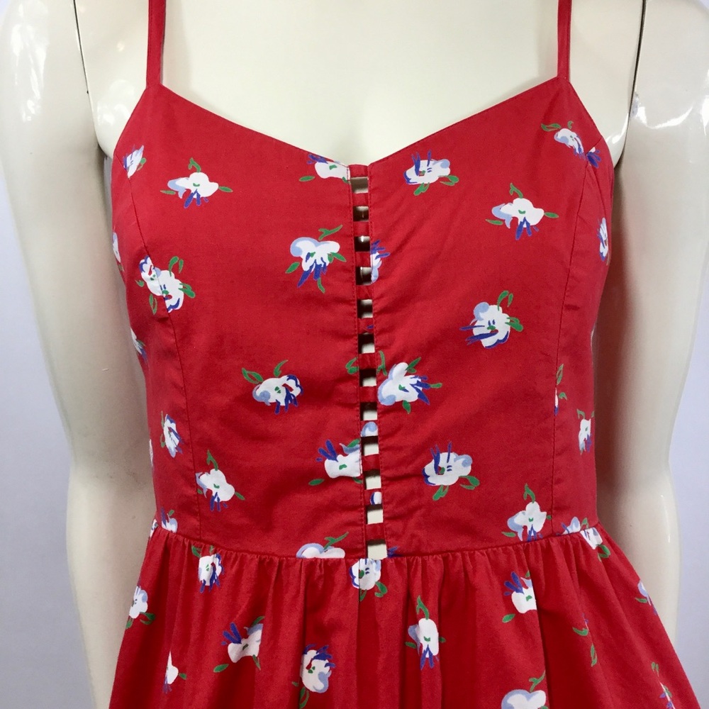 LUX A-Line Floral Dress with Pockets - Picture 2 of 6